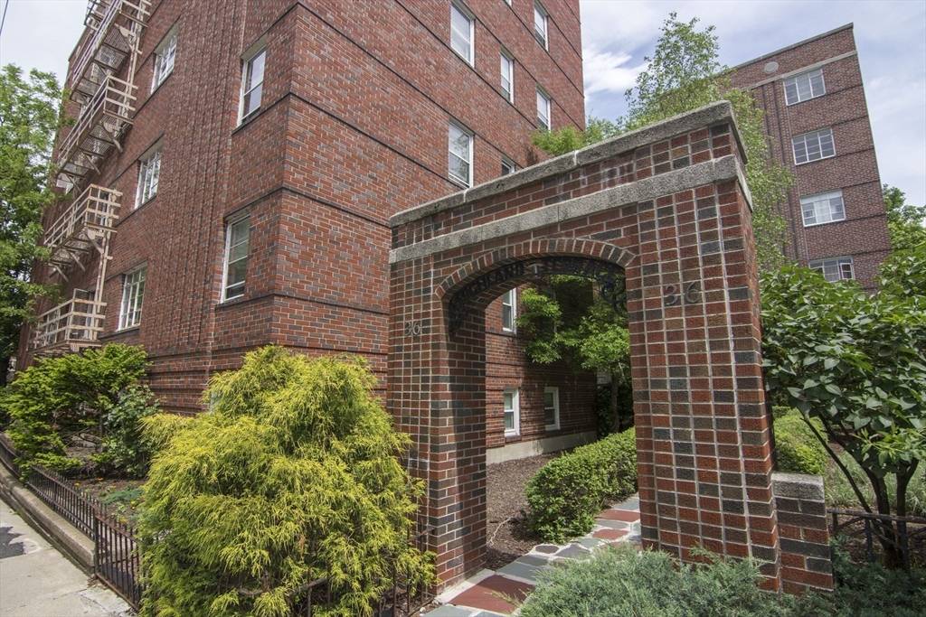 Cambridge, MA 02139,36 Highland Avenue #29
