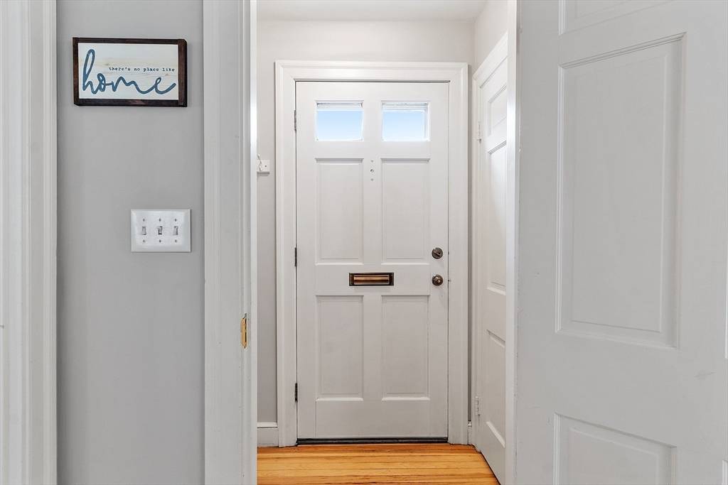 Lynnfield, MA 01940,61 Fairview Road
