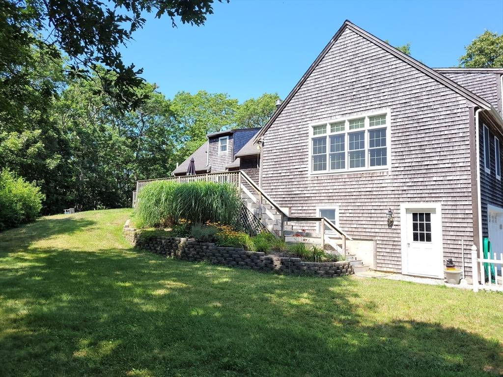 Brewster, MA 02631,393 Thousand Oak Drive