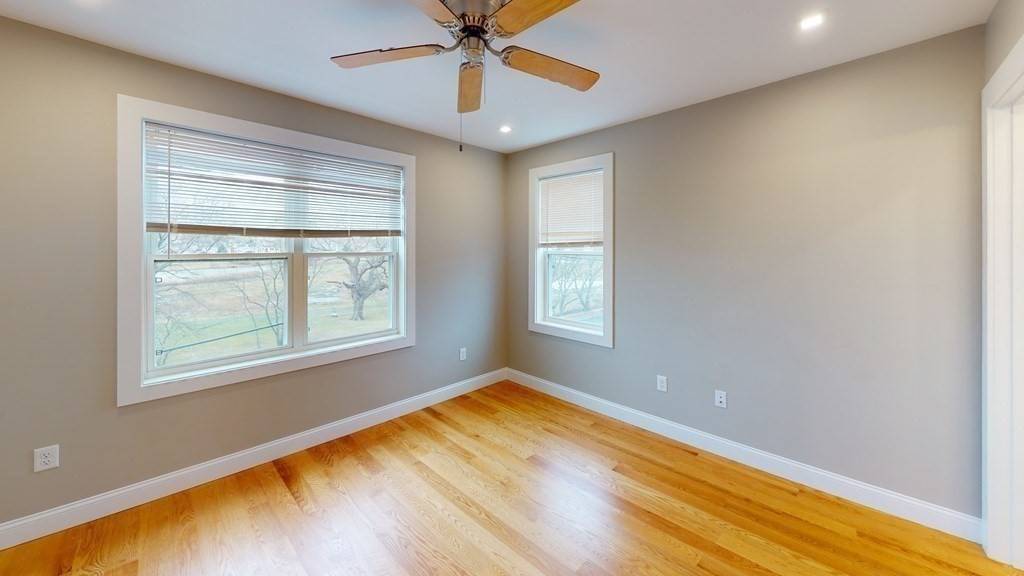 Winthrop, MA 02152,329 Shirley #B
