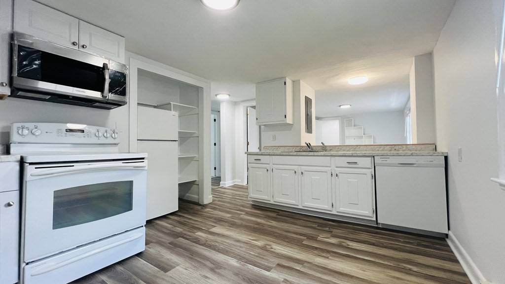 Cambridge, MA 02138,5-7 Hawthorne Pk #3