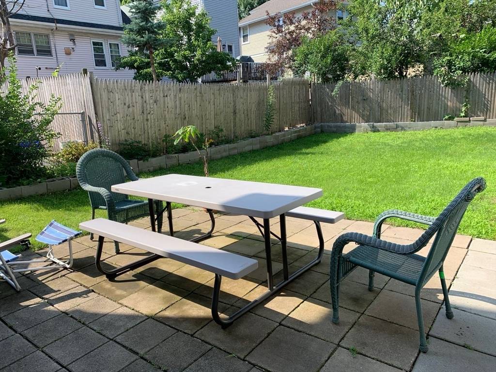 Quincy, MA 02170,292 Billings Rd
