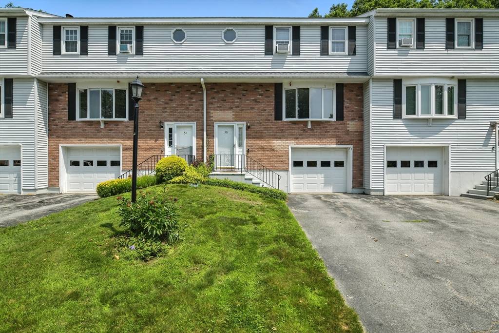 Oxford, MA 01540,30 Plantation Road #30