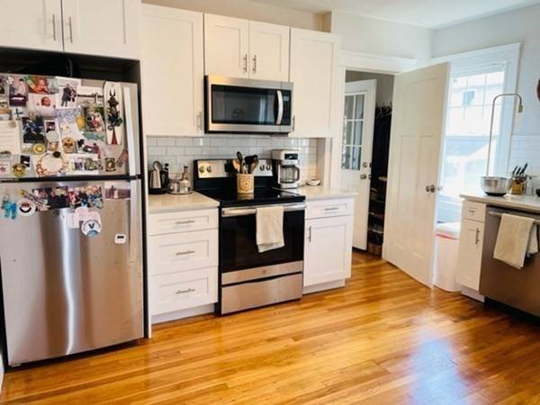 Watertown, MA 02472,11 Prescott Street #2