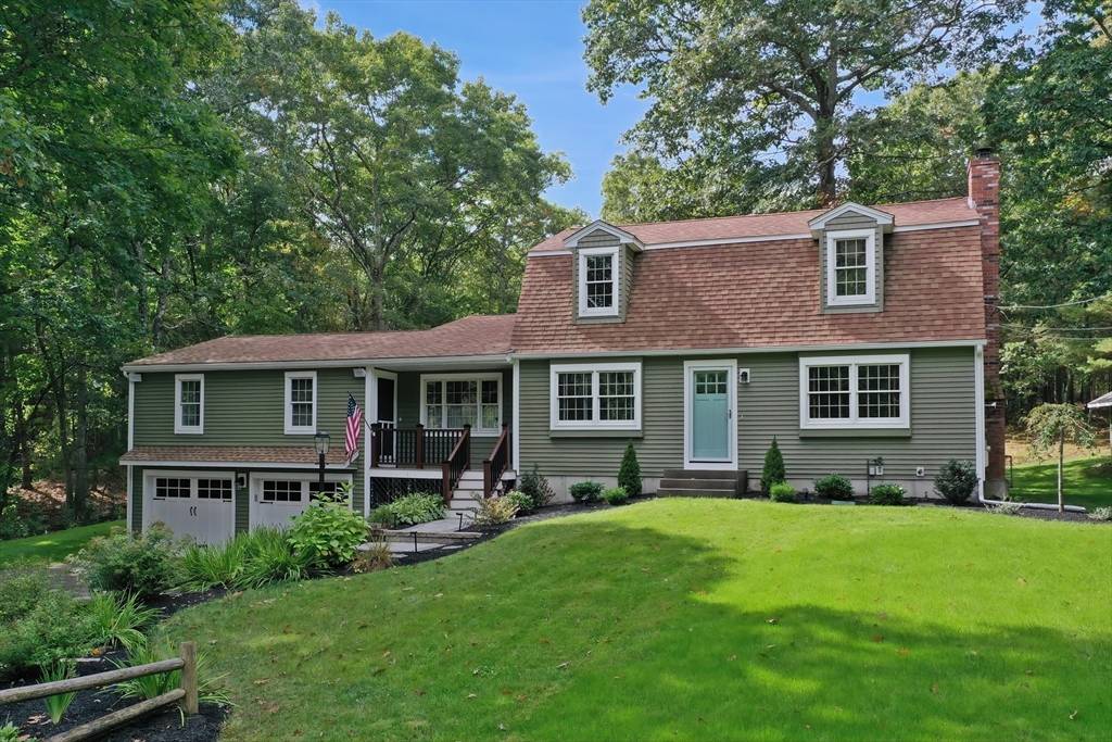Franklin, MA 02038,10 Blueberry Lane