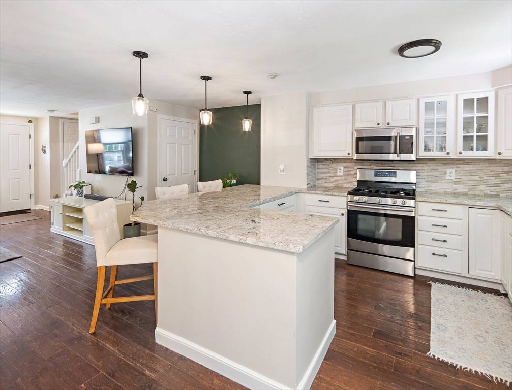 Norton, MA 02766,129 North Washington #7