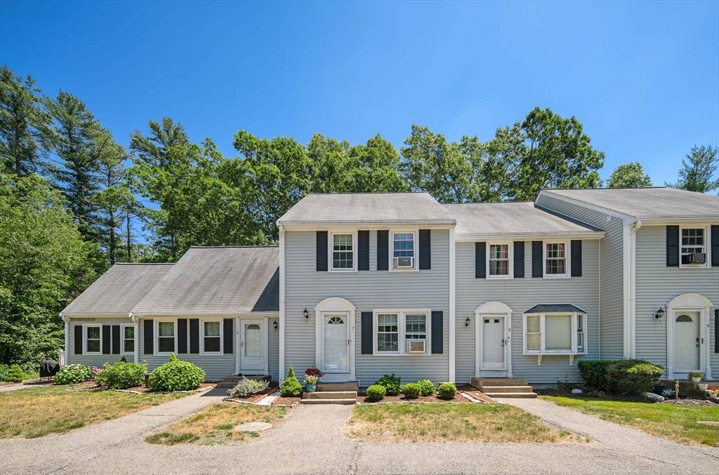 Norton, MA 02766,129 North Washington #7