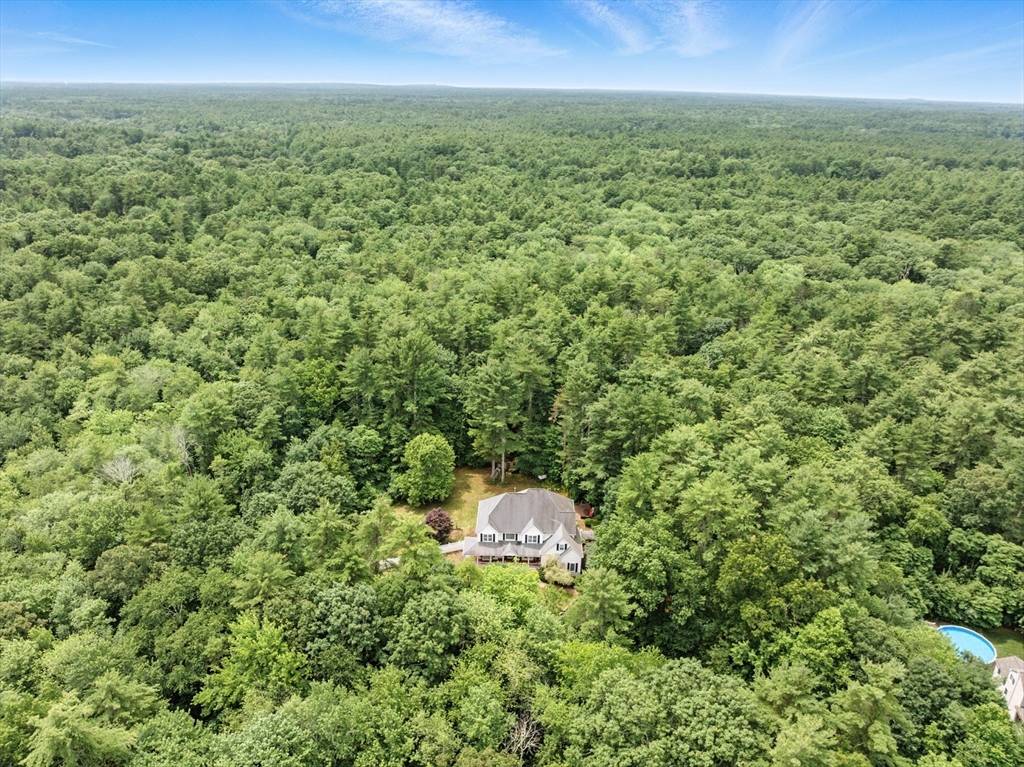 Norton, MA 02766,7 Morse Dr