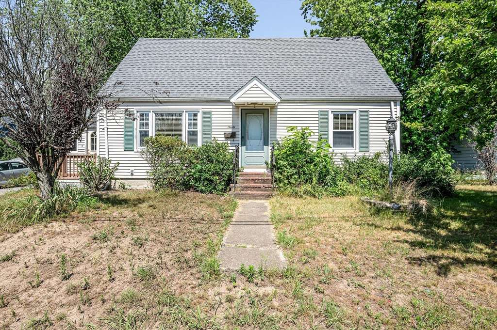 Lowell, MA 01852,90 Chamberlain St