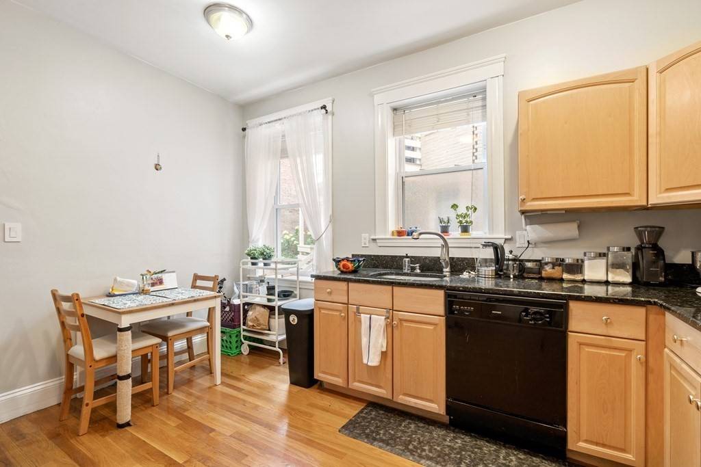 Cambridge, MA 02139,268 Windsor Street #2