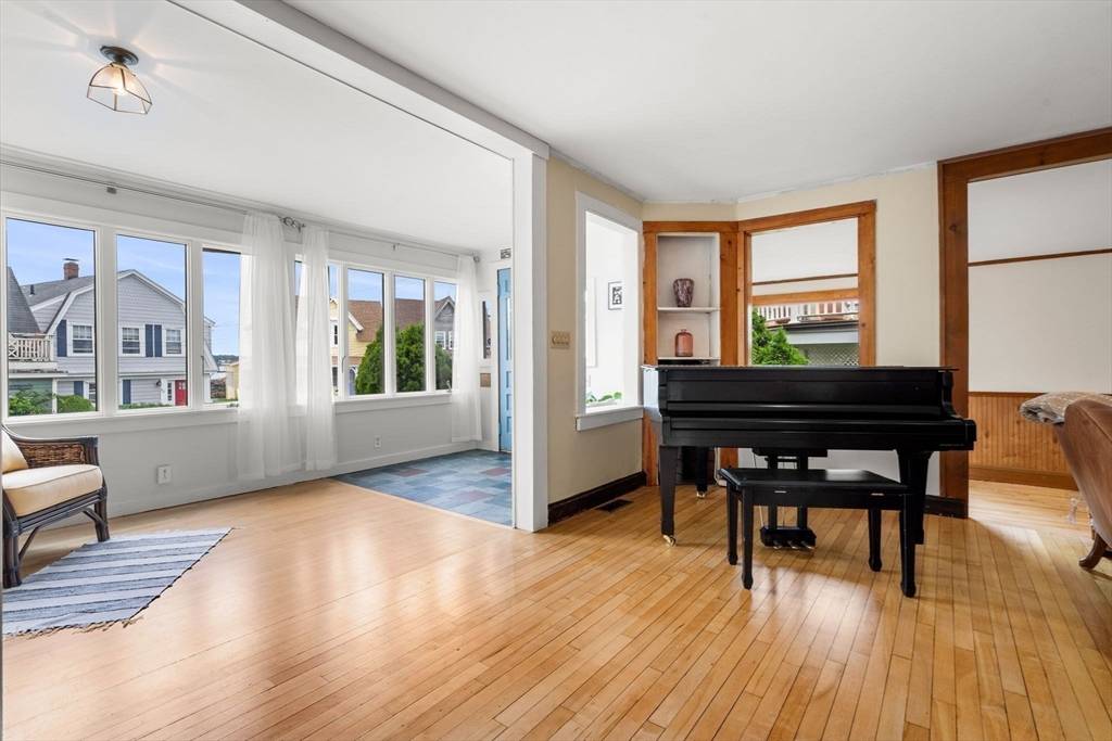 Salem, MA 01970,95 Bay View Ave