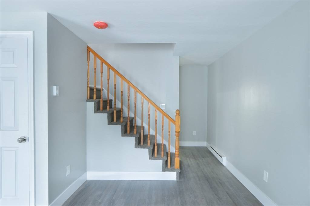 New Bedford, MA 02740,1049 Pleasant St #6