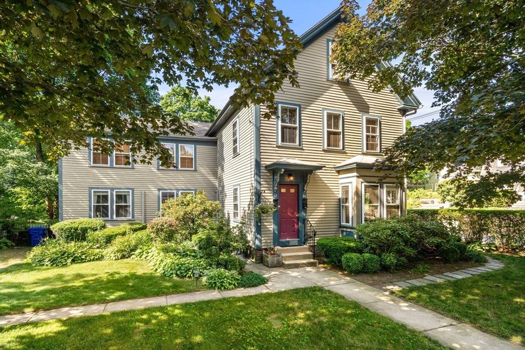 Maynard, MA 01754,42-44 Walnut Street