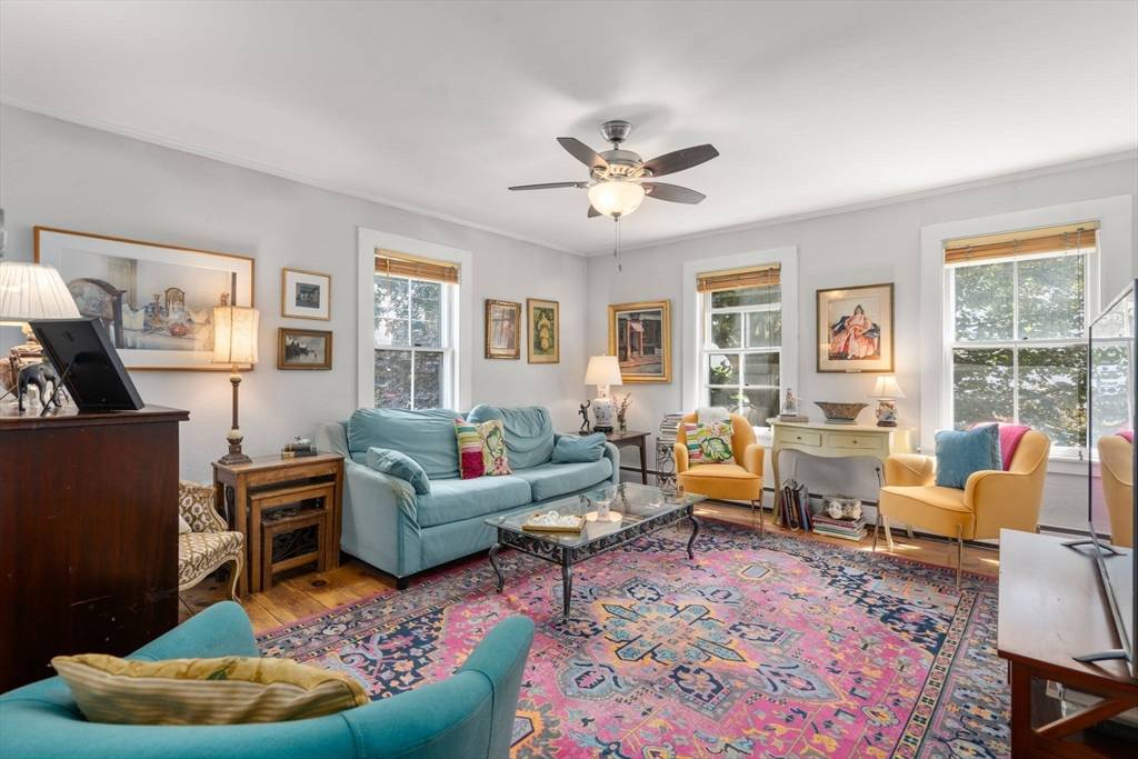 Maynard, MA 01754,42-44 Walnut Street
