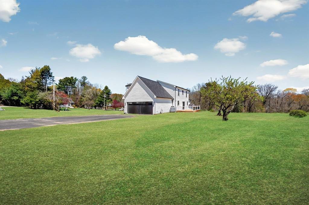Scituate, RI 02857,2 Winsor Road