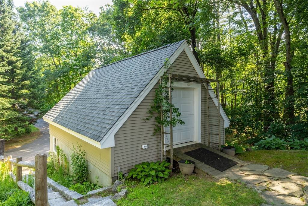 Townsend, MA 01469,377 Main St