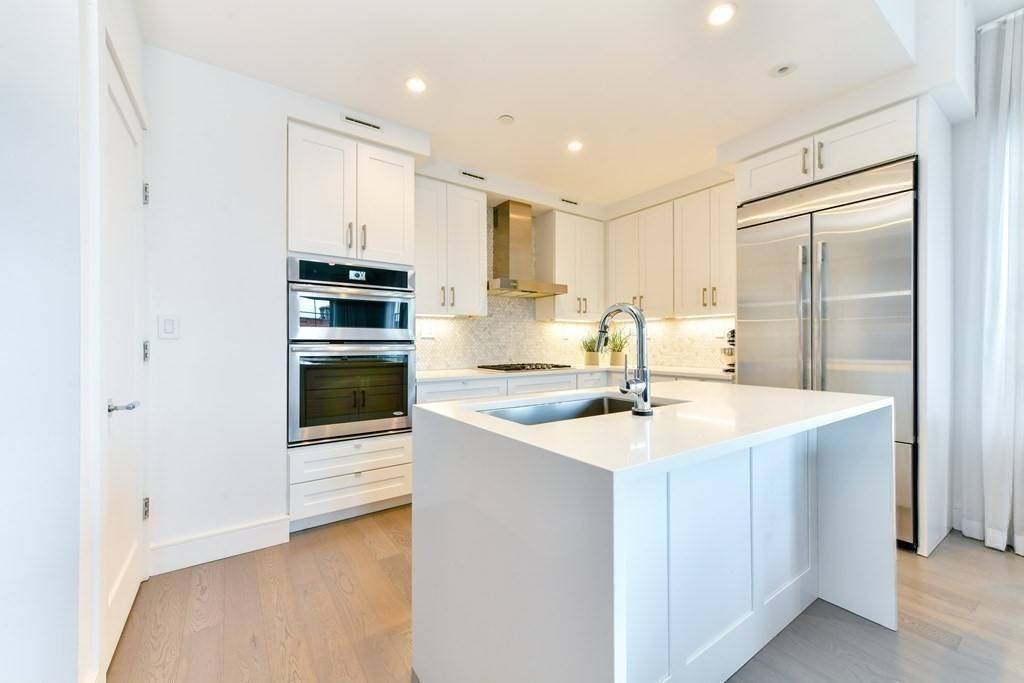 945 East Broadway #7 Boston, MA 02127