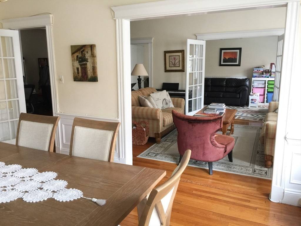 Brookline, MA 02446,223 Saint Paul #2