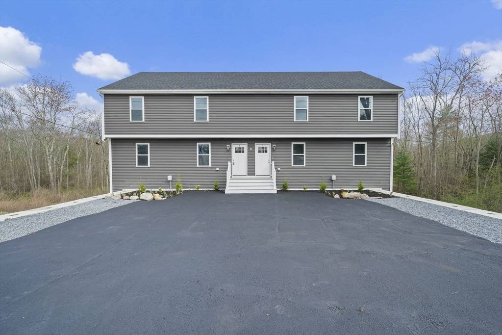 Raynham, MA 02767,13 Broadway #1
