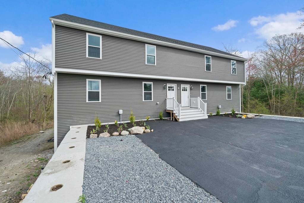 Raynham, MA 02767,13 Broadway #2
