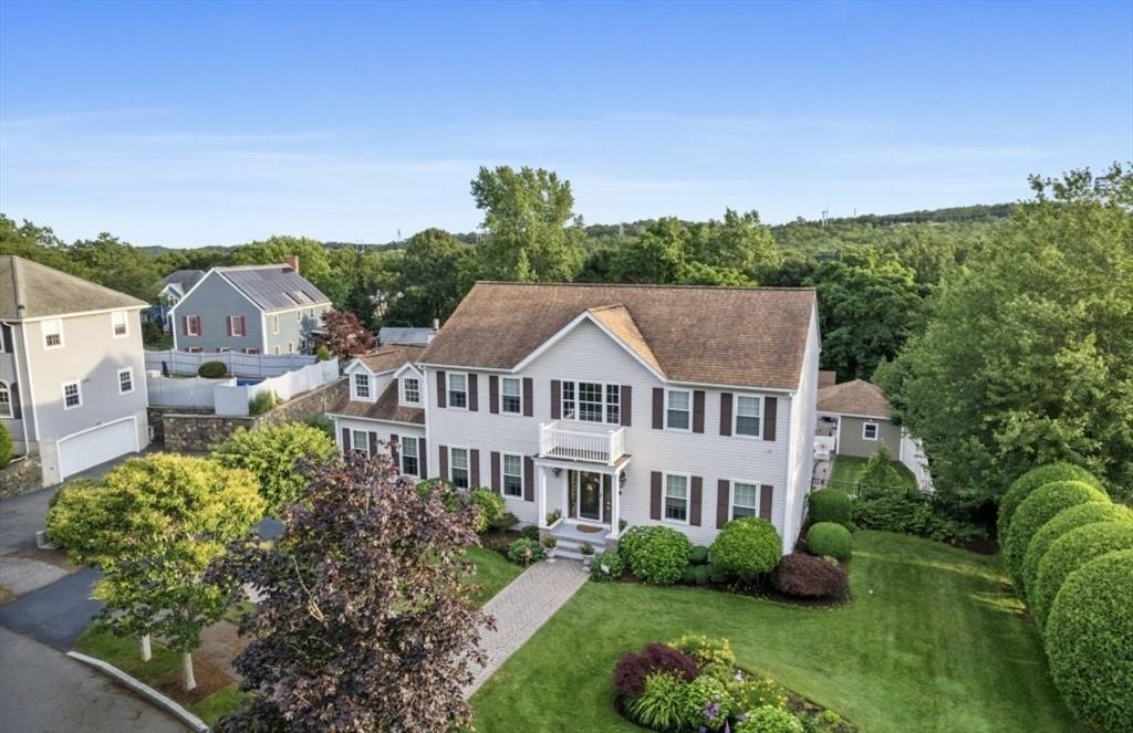 Peabody, MA 01960,4 Gemma Dr