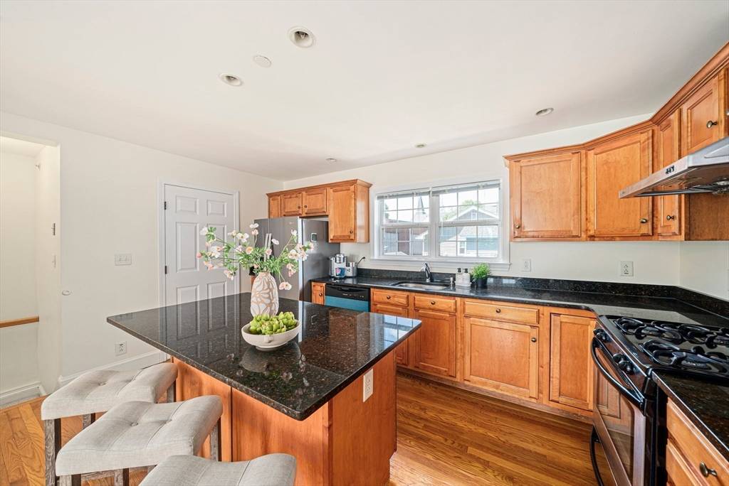 Quincy, MA 02169,184 Washington St #8