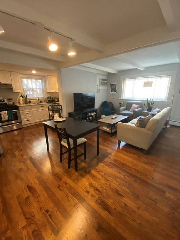 Boston, MA 02128,381 Sumner #1