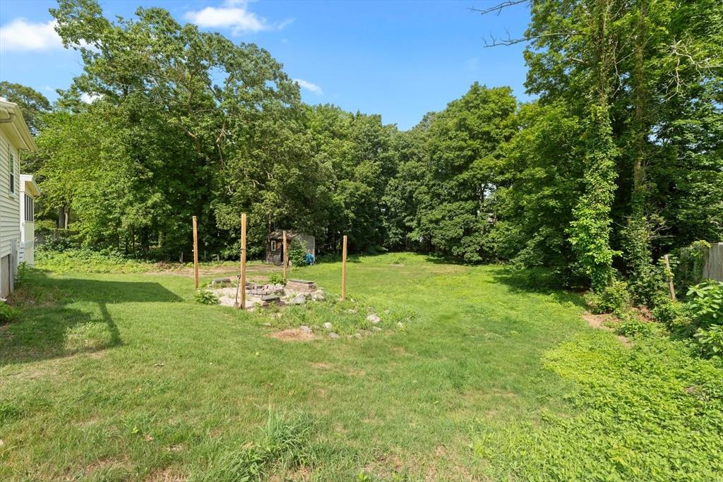 North Attleboro, MA 02760,475 Broadway