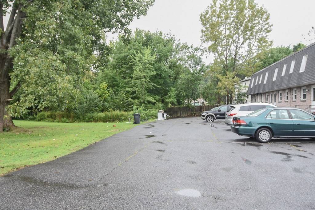 Dedham, MA 02026,4-14 Rodgers Ave #4
