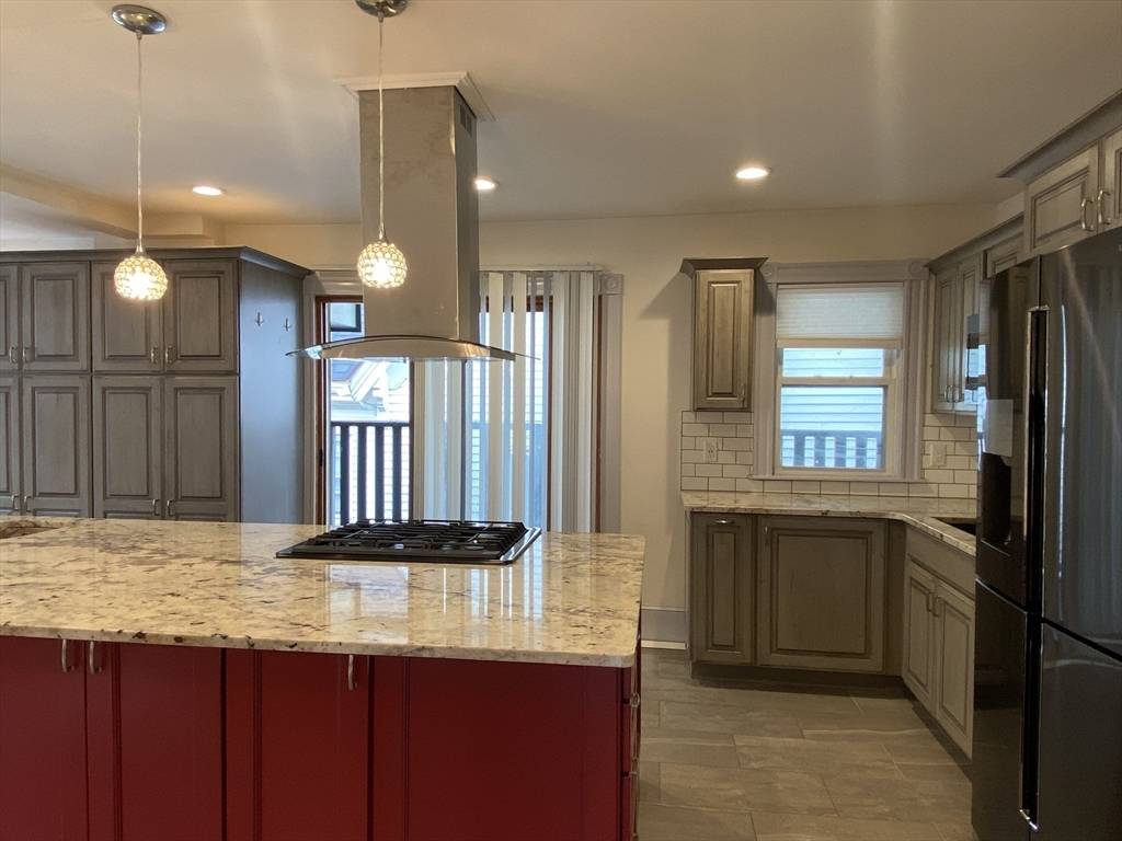 Malden, MA 02148,99 Walnut Street #2