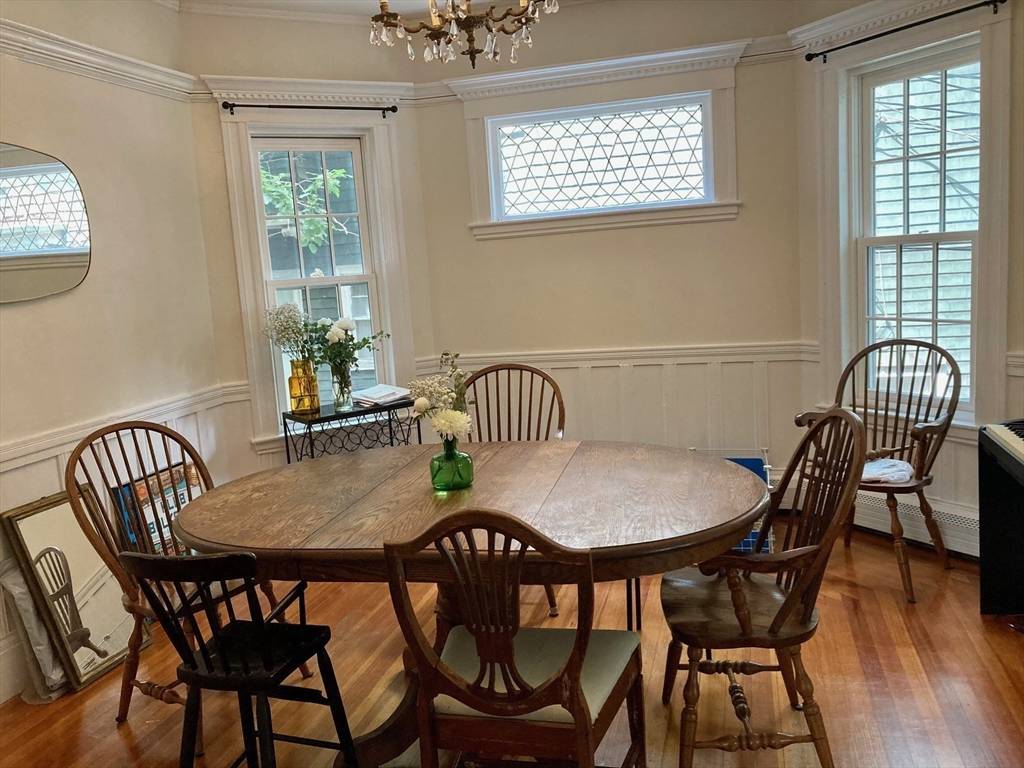 Brookline, MA 02446,22 Littell Rd #1