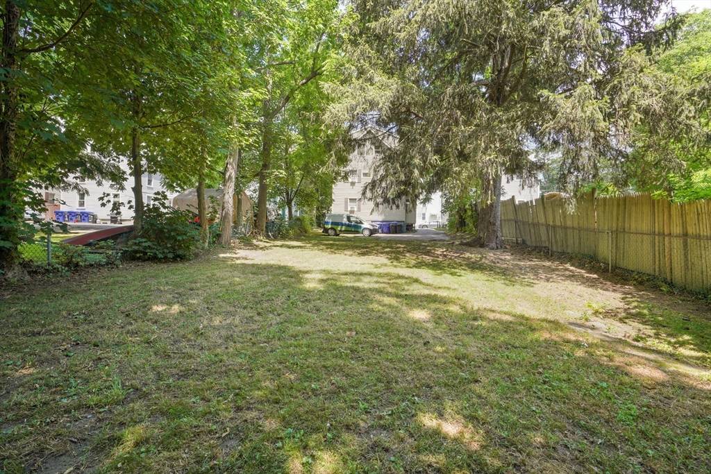 Taunton, MA 02780,42 Park St