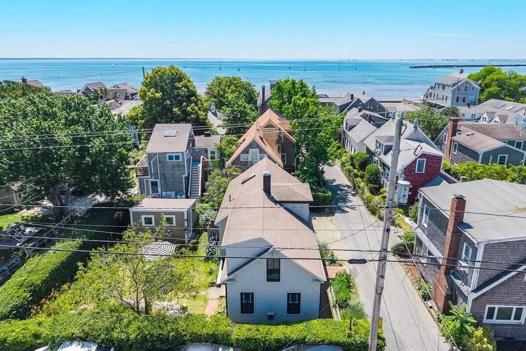 Provincetown, MA 02657,7 Anthony Street