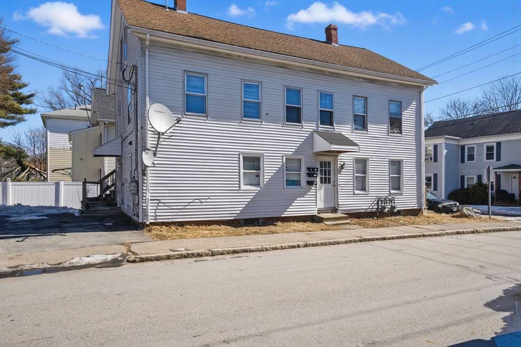 Webster, MA 01570,19 Myrtle Ave