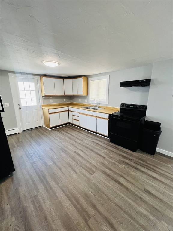 Webster, MA 01570,19 Myrtle Ave