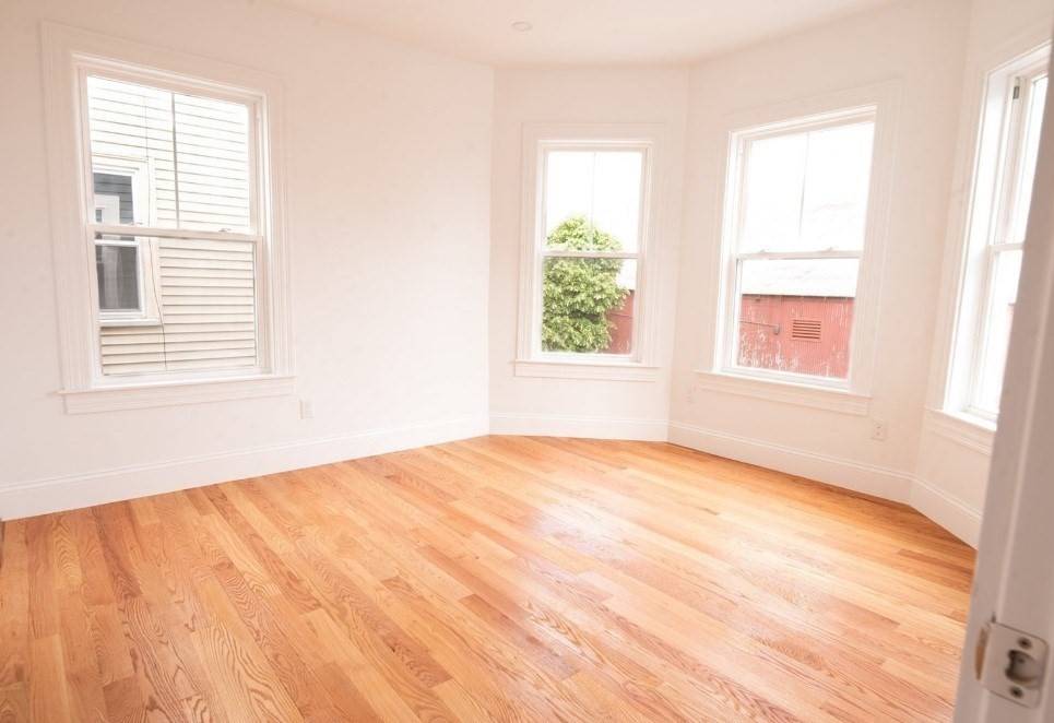 Boston, MA 02130,8 Brookside Ave #2