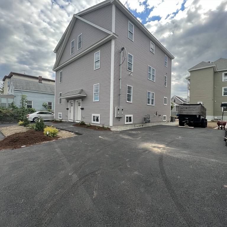 Lawrence, MA 01841,12-14 Eutaw St