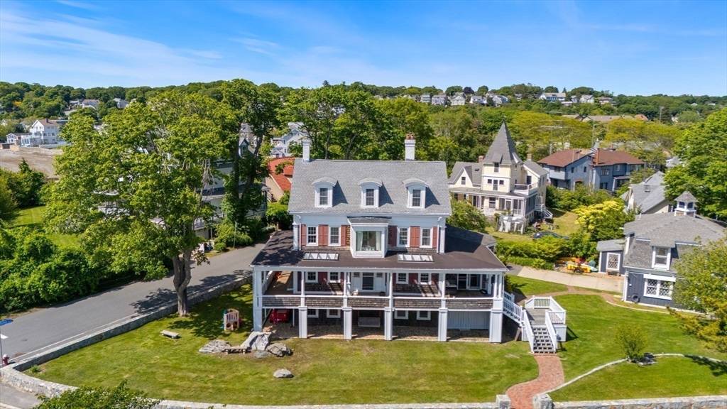 Swampscott, MA 01907,152 Puritan Rd