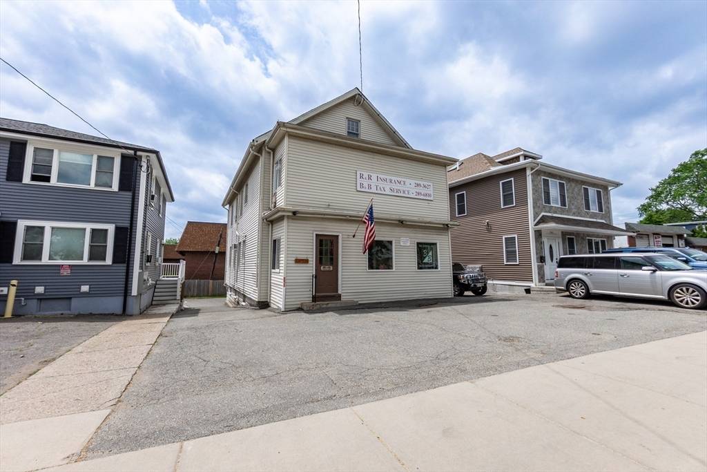 Revere, MA 02151,382 Revere Beach Pkwy