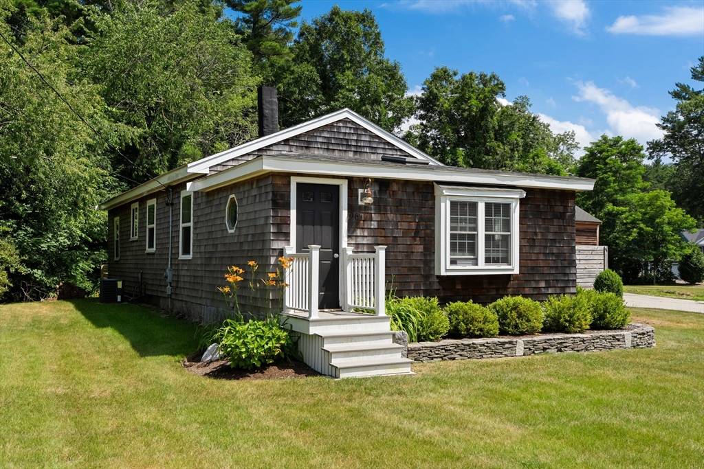 Pembroke, MA 02359,96 Forest St