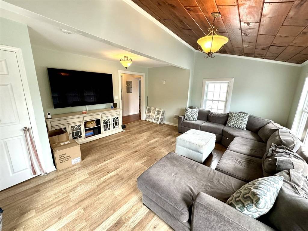 Braintree, MA 02184,57 Marietta Ave #2