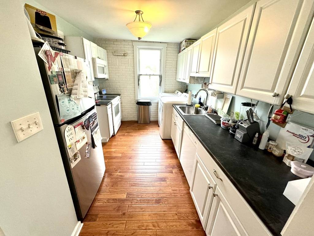 Braintree, MA 02184,57 Marietta Ave #2
