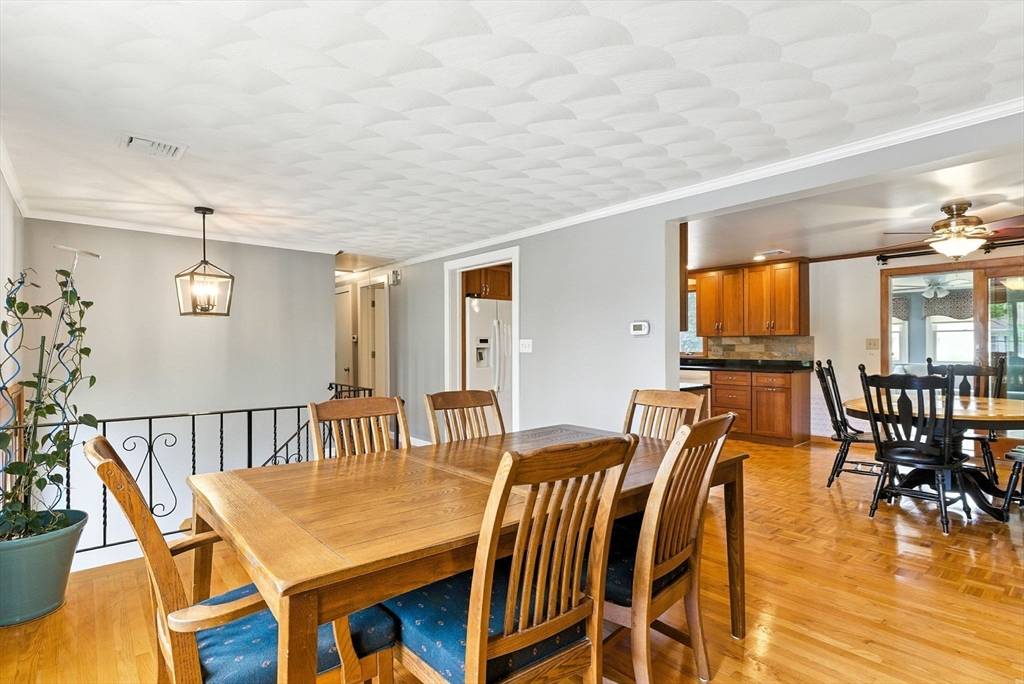 Peabody, MA 01960,6-A Quail Rd