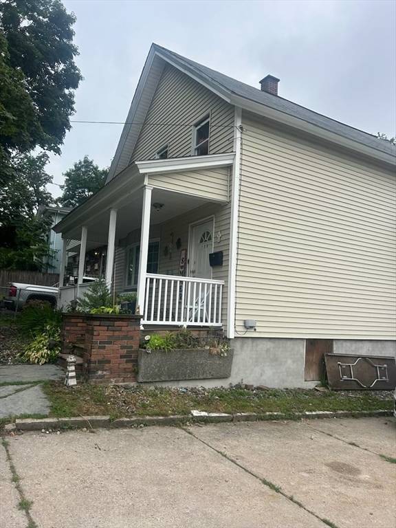 Springfield, MA 01151,136 Hampden St