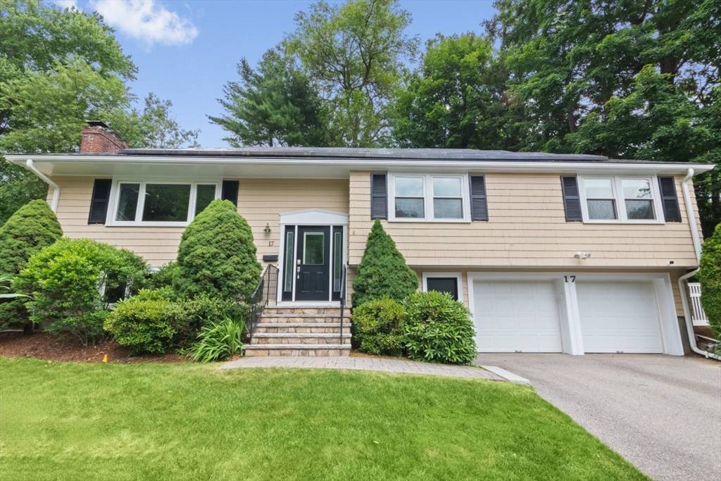 Needham, MA 02492,17 Kerrydale