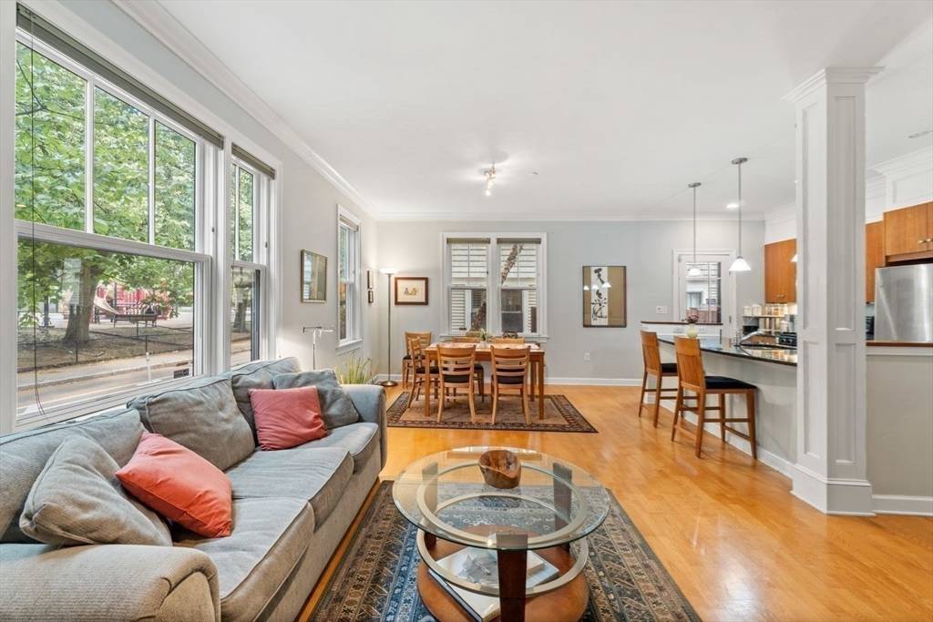 Boston, MA 02130,111-121 Green Street #104