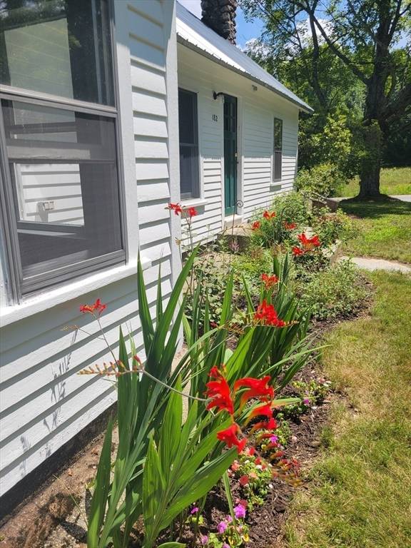 New Salem, MA 01355,182 Neilson Road