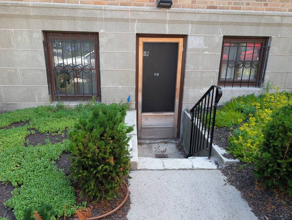 Cambridge, MA 02139,6 Crawford St #6B