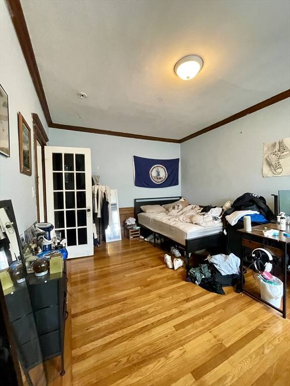 Brookline, MA 02446,12 Greenway Court #6