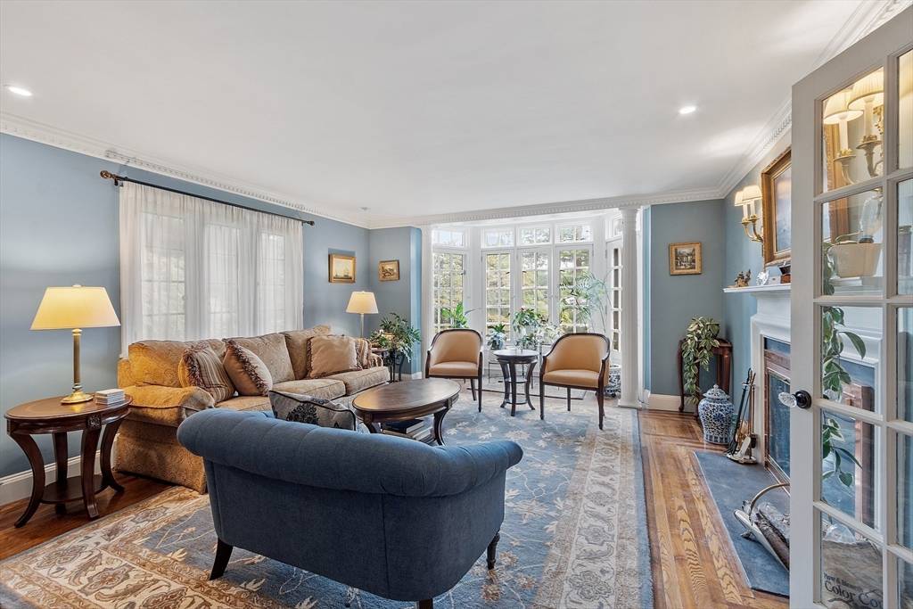 Swampscott, MA 01907,455 Puritan Rd